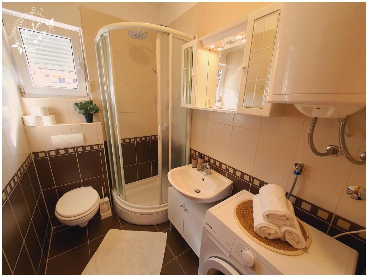 Apartman Mila Barbat na Rabu Buitenkant foto